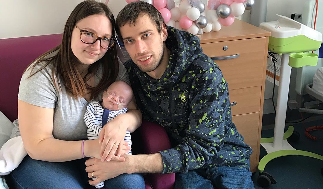 Miracle baby Sofia defies odds to finally make it home
