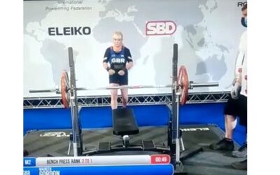 Vaccinator Maureen Gordon becomes powerlifting champion