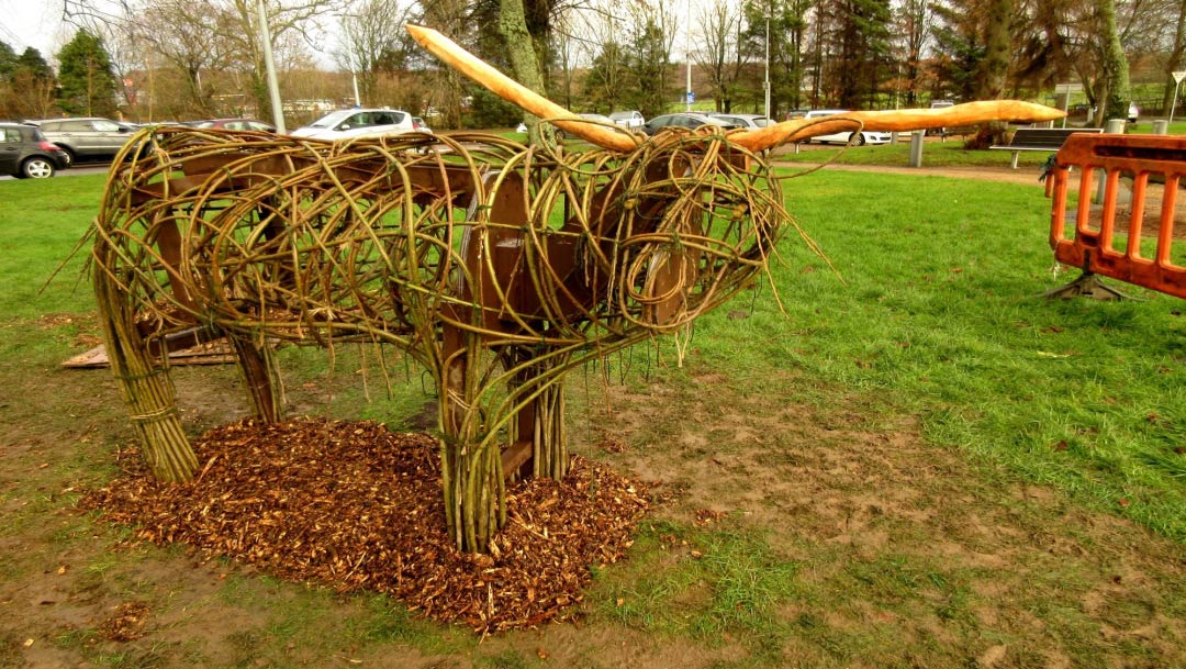 Cow statue made of branches