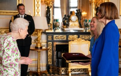 Palliative care nurse specialist Eleanor Grant accepts George Cross on behalf NHS in Scotland