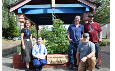 Please ‘Bee’ smoke-free within NHS Lanarkshire hospital gardens