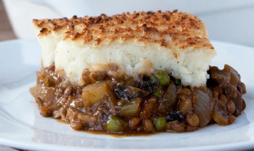 Plate of shepherds pie