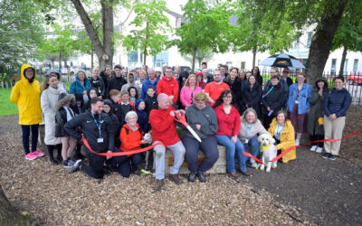 Green fingered school pupils open new community garden at hospital