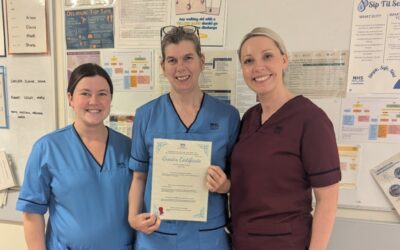 Staff nurse Lesley Bowman receives GREATix of the Month Award