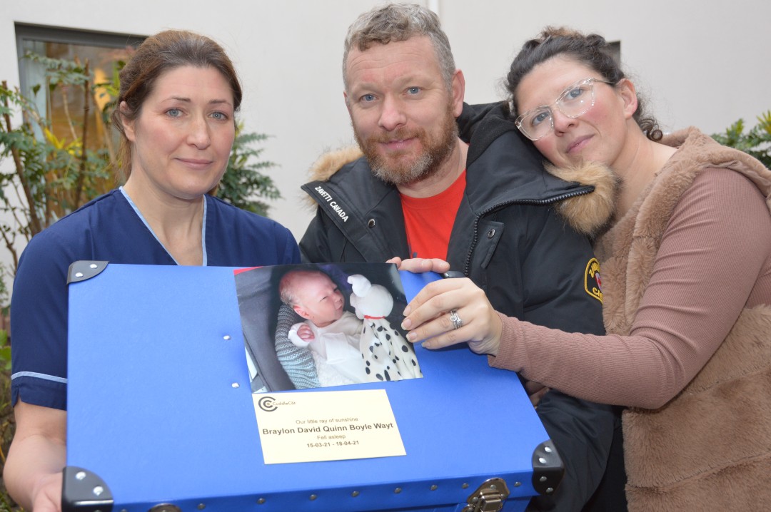 David, Kimberley and Nicola with Cuddle Cot web